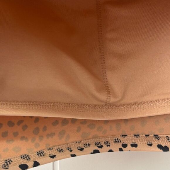 Forever 21 Tan Leopard Print Longline Square neck Sports Bra NWT Large - Picture 4 of 6